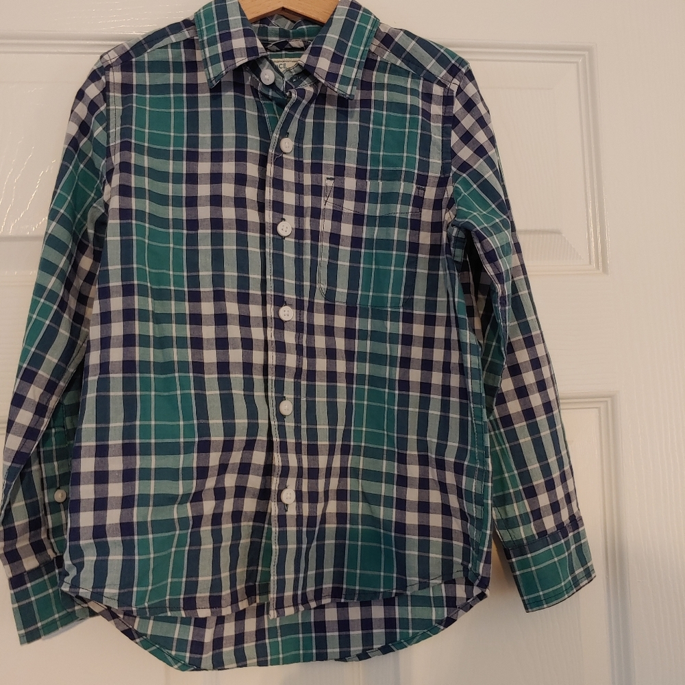 EST. 1989 Place Boys Size 5T Button Down Shirt